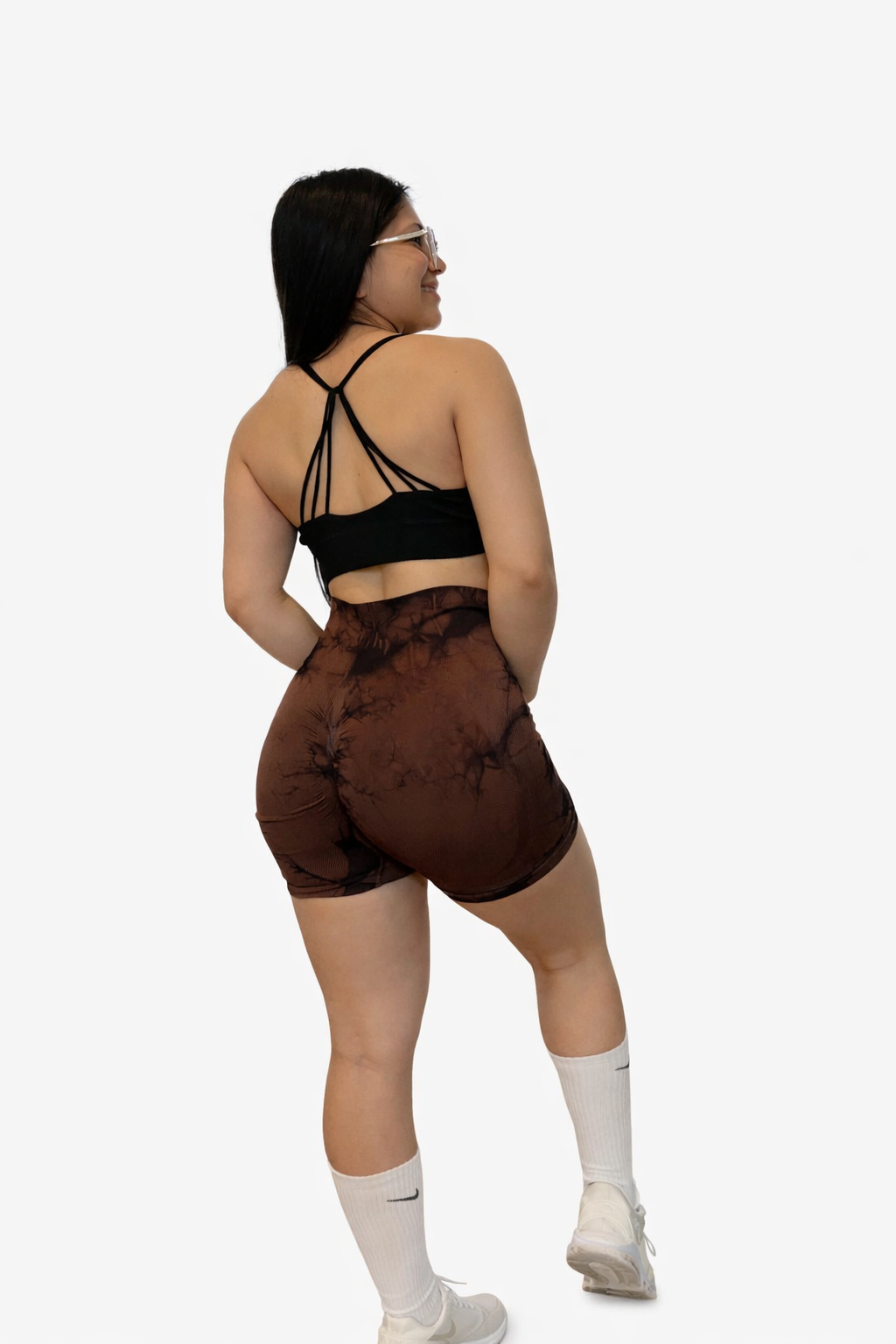 Shorts batik marrón